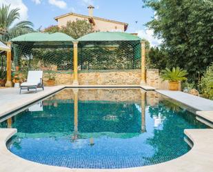 Piscina de Casa o xalet en venda en Llucmajor amb Aire condicionat, Jardí privat i Terrassa