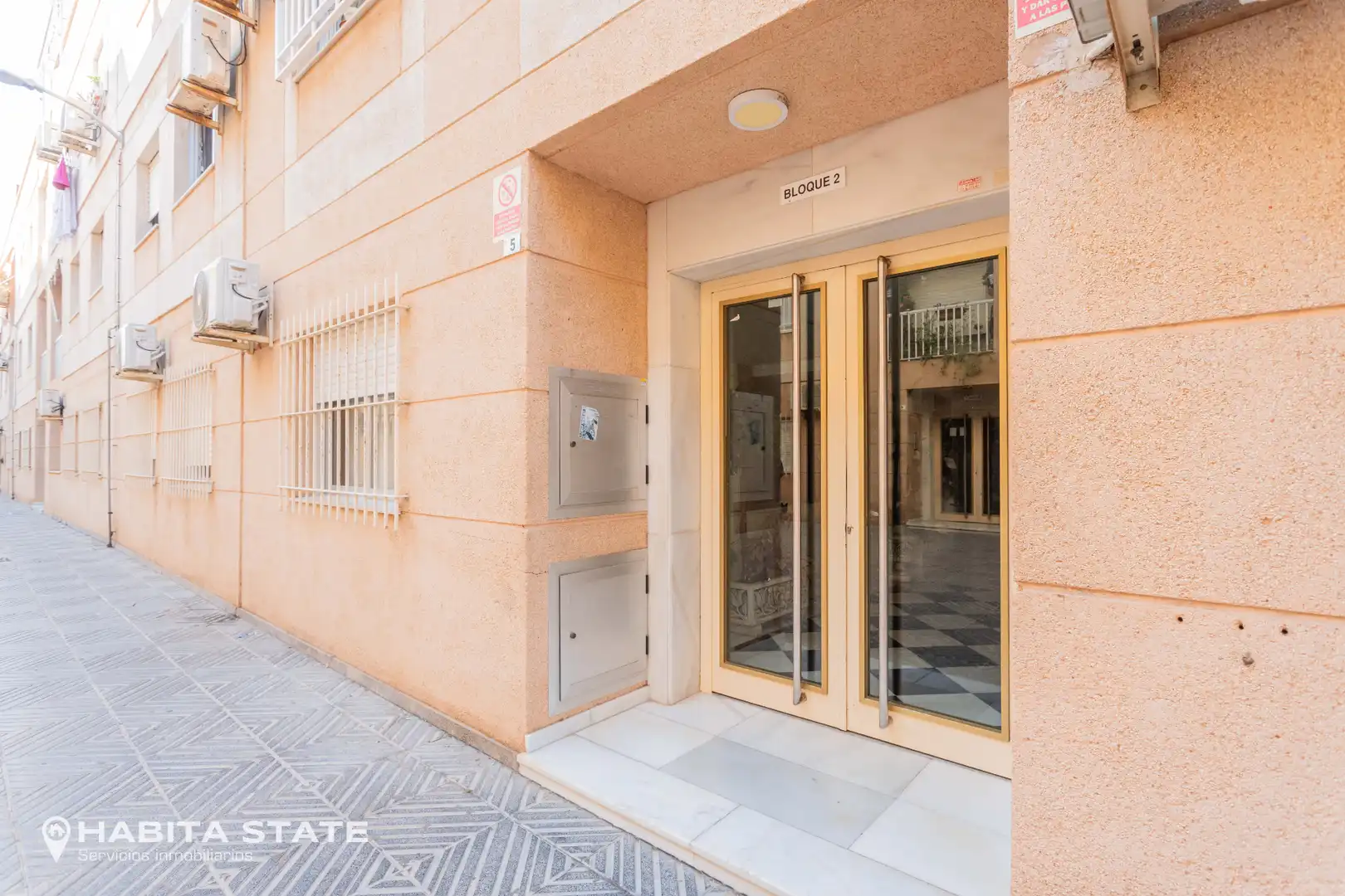 Piso en venta en Roquetas de Mar con Aire acondicionado, Trastero y Amueblado