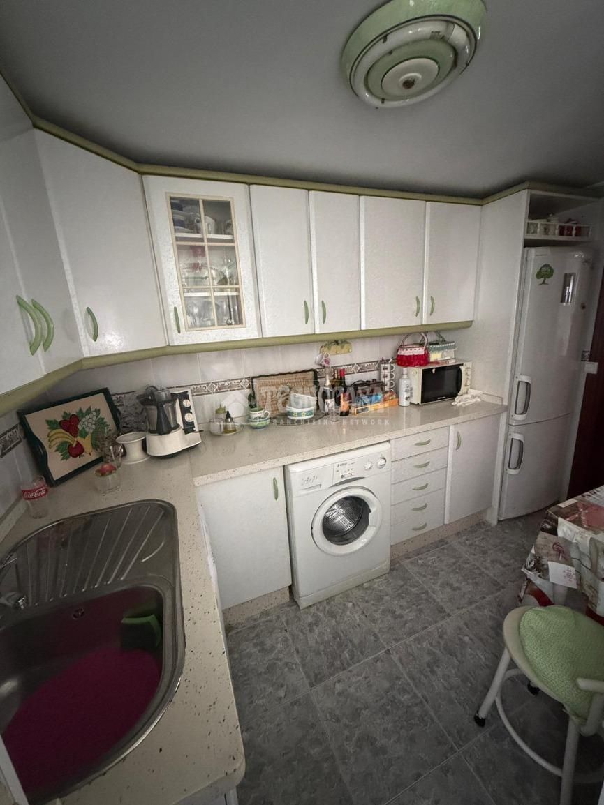 Flat for sale in C. Manuel Altolaguirre, Girón - Las Delicias, Carretera de Cádiz