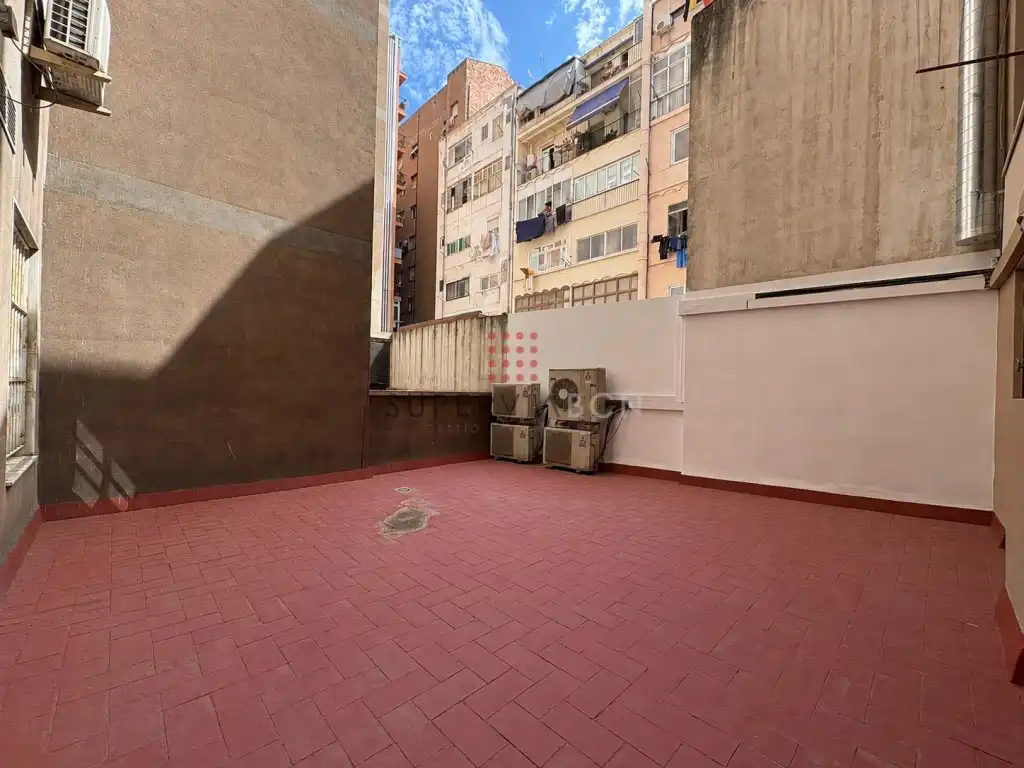 Wohnung mit Aufzug zum Verkauf in Eixample
