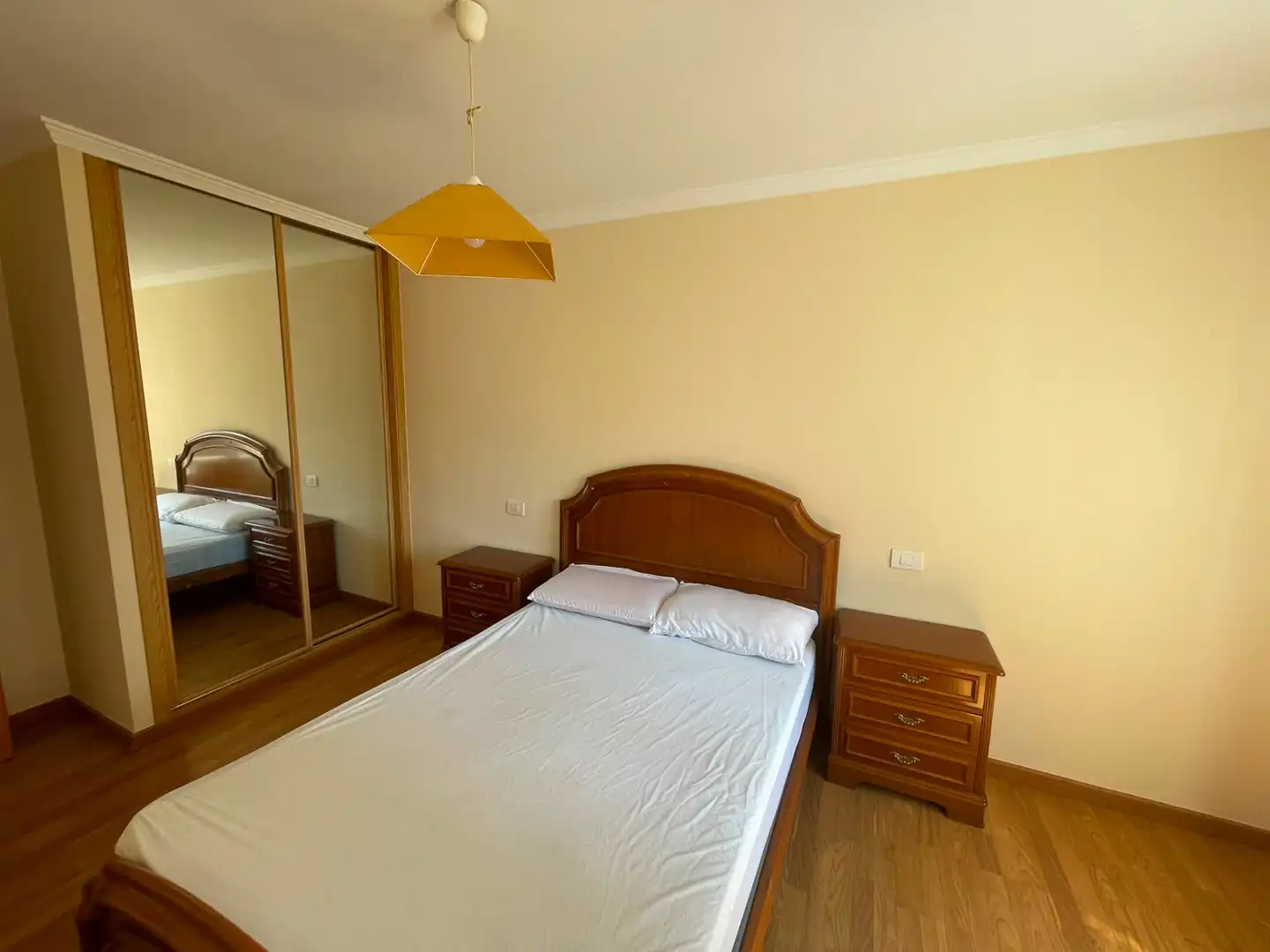 Bedroom of Apartments for rent in Lugo  with Heating, Parquet flooring and Storage room
