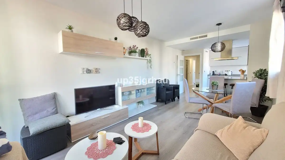 Living room of Apartments for sale in Estepona  with Air Conditioner, Terrace and Furnished