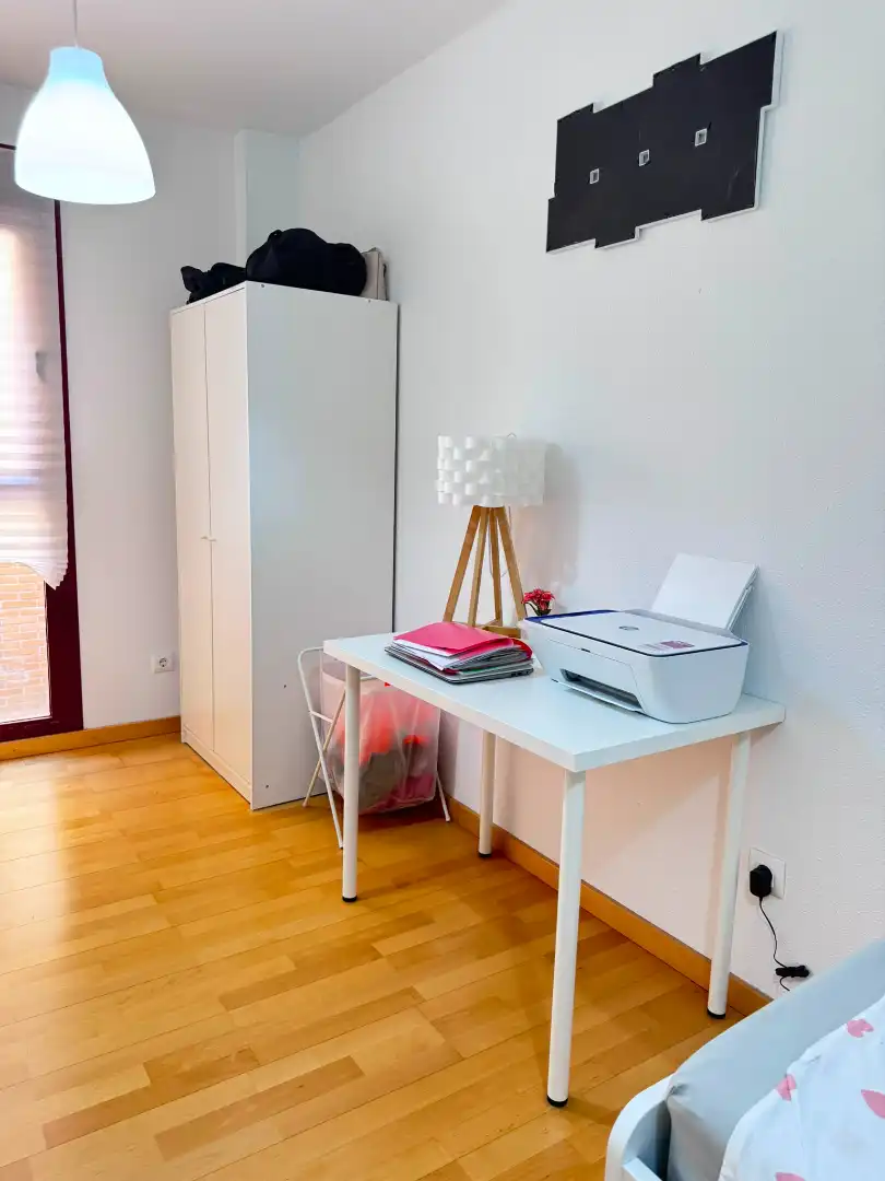 Schlafzimmer von Maisonette zum Verkauf in La Muela mit Klimaanlage, Heizung und Privatgarten