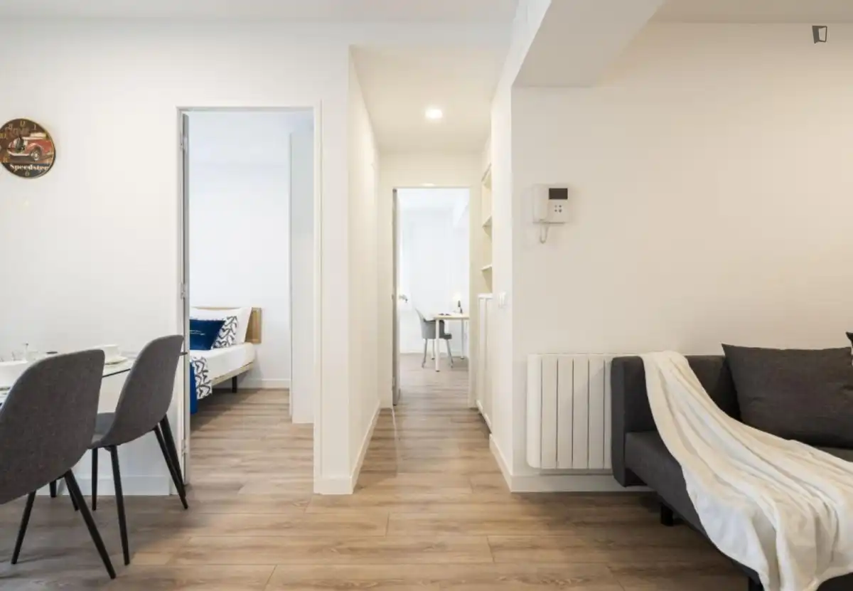 Apartament de lloguer en Madrid amb Calefacció, Moblat i Forn