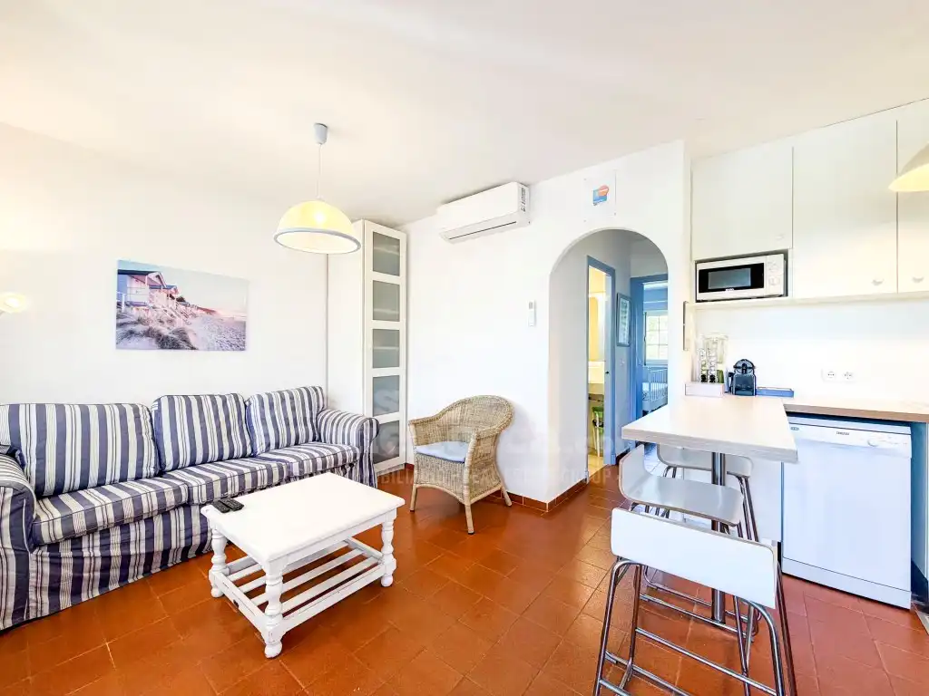 Sala de estar de Apartamento en venta en Alaior con Aire acondicionado, Terraza y Piscina