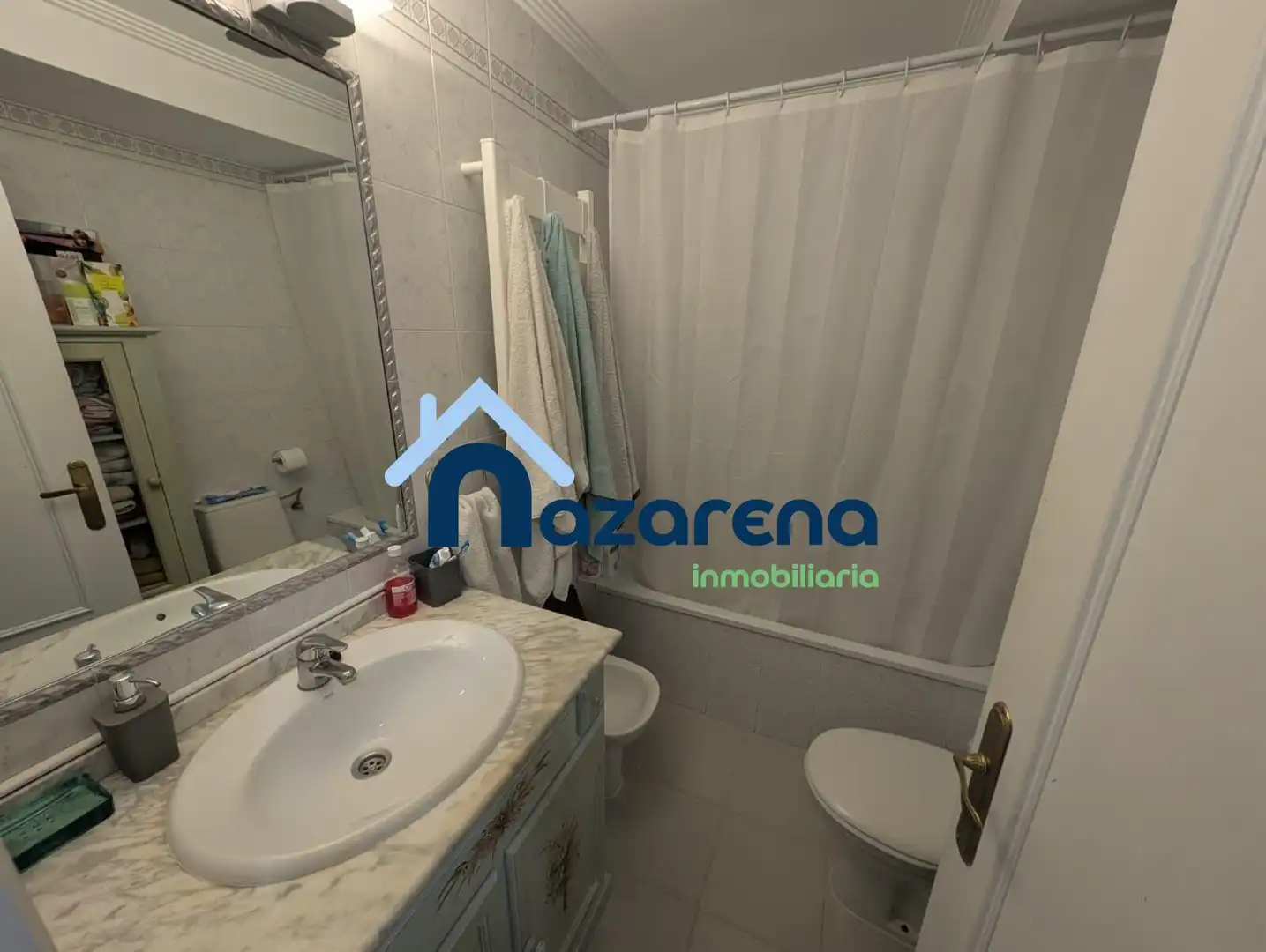 Baño de Piso en venta en Dos Hermanas con Aire acondicionado, Calefacción y Balcón