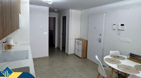 Foto 2 de Piso en venta en Las Piscinas Naturales, Torrevieja