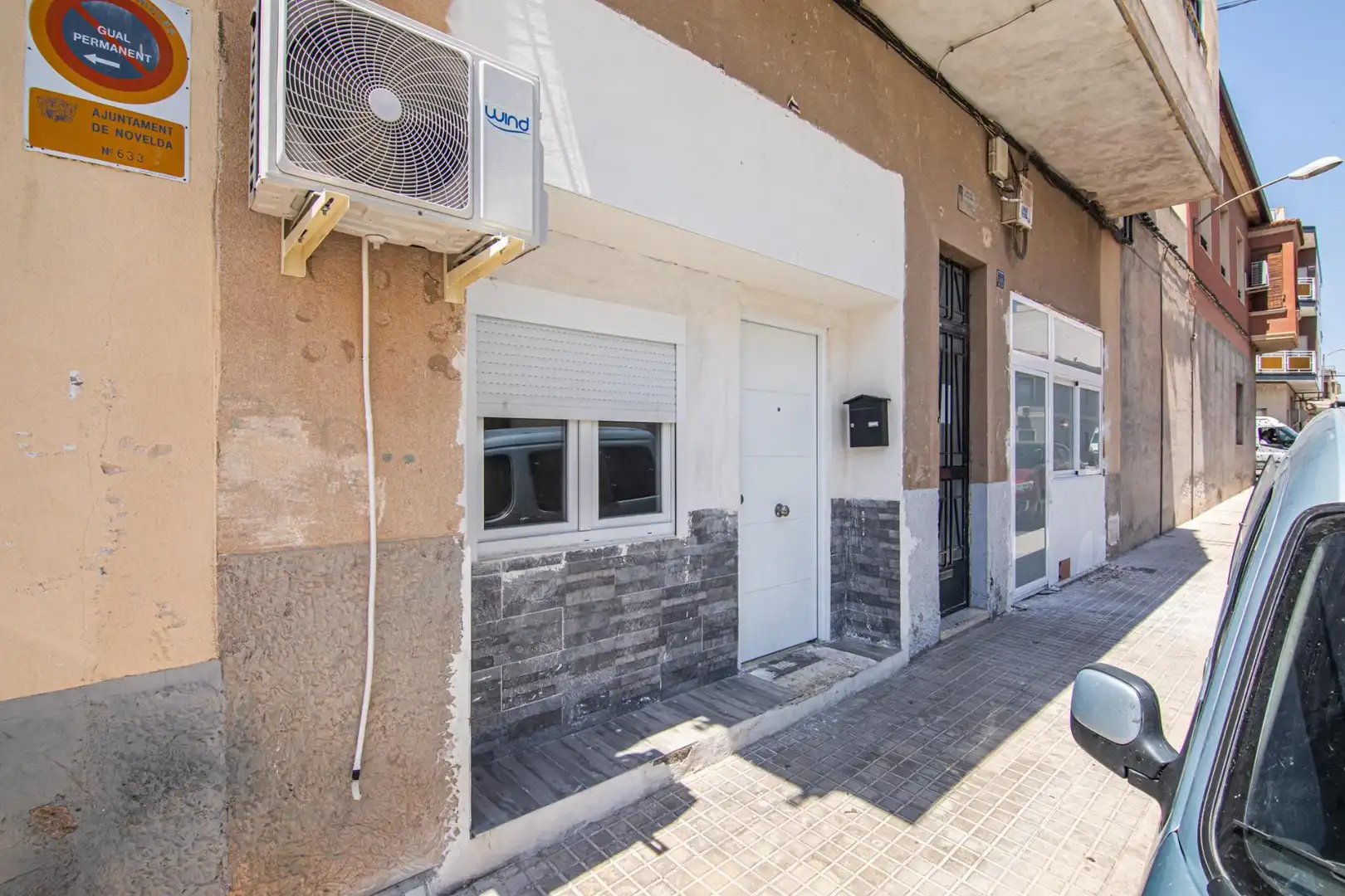 Vista exterior de Planta baja en venta en Novelda