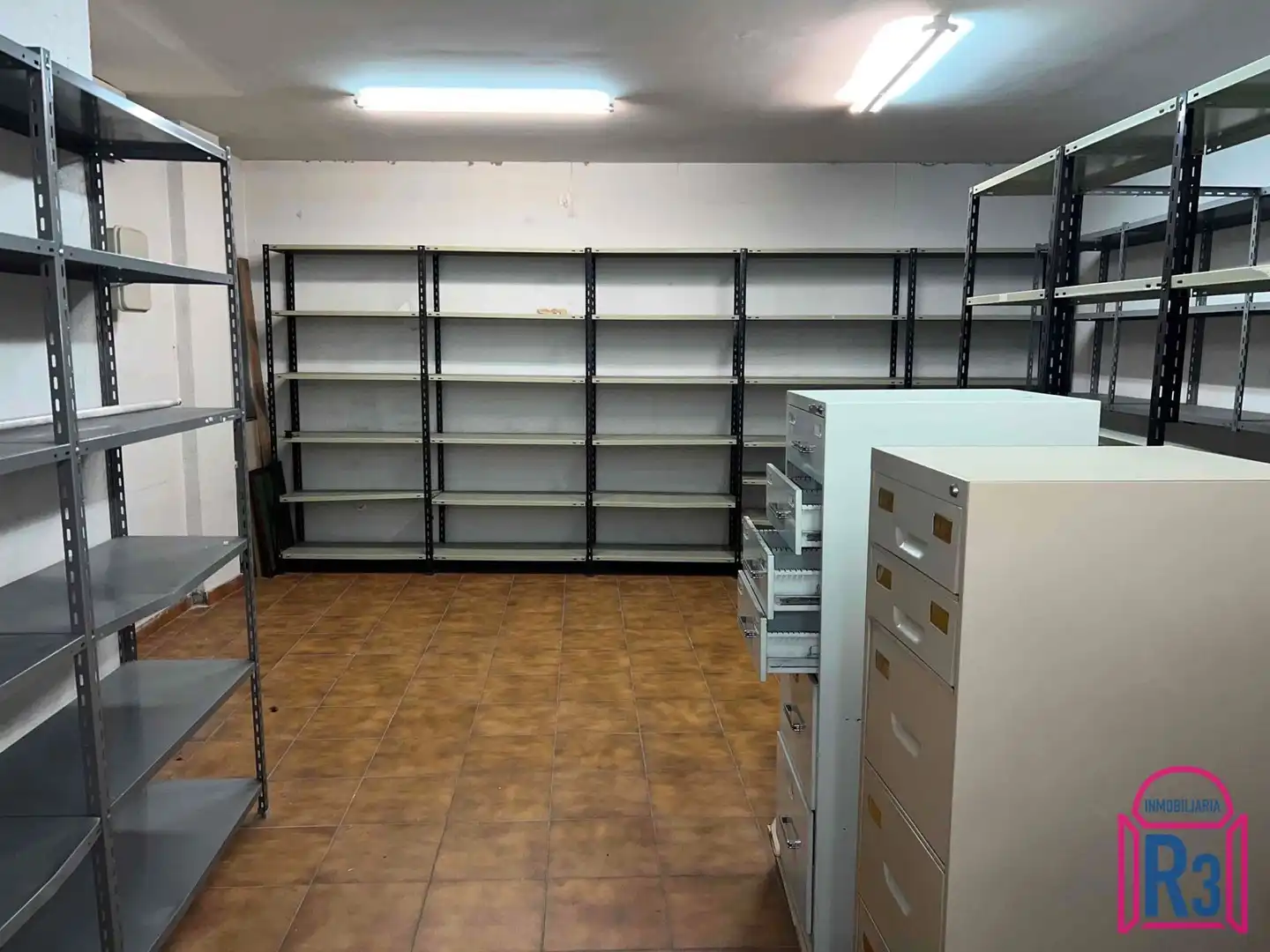 Business premises to rent in Quevedo 27, imagen 20
