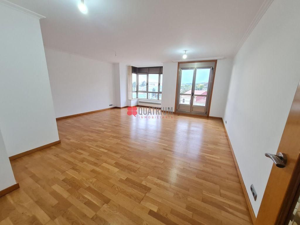 Flat to rent in Santiago de Compostela   with Storage room and Balcony
