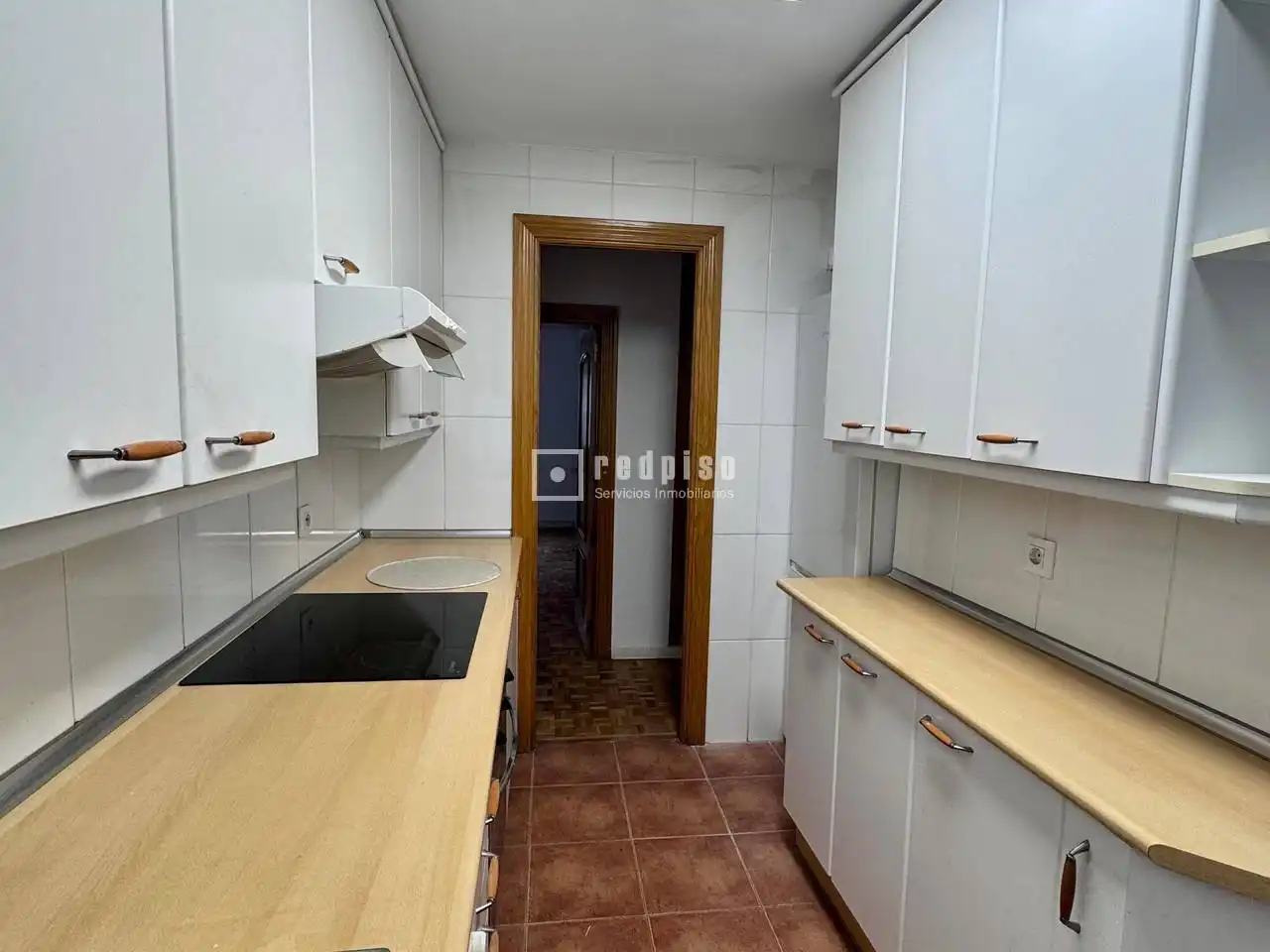 Cuina de Pis de lloguer en Madrid amb Calefacció i Traster