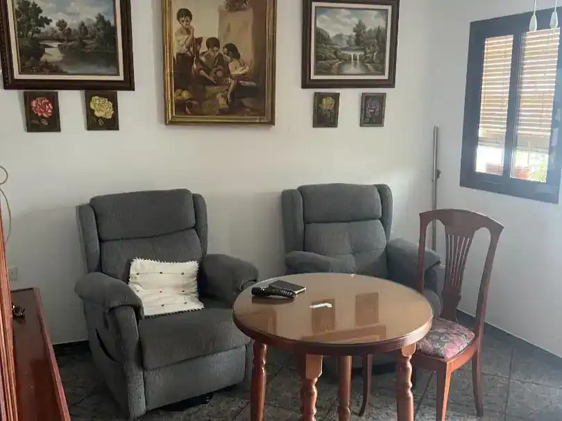 Sala de estar de Casa o chalet en venta en Ubrique con Aire acondicionado, Amueblado y Balcón