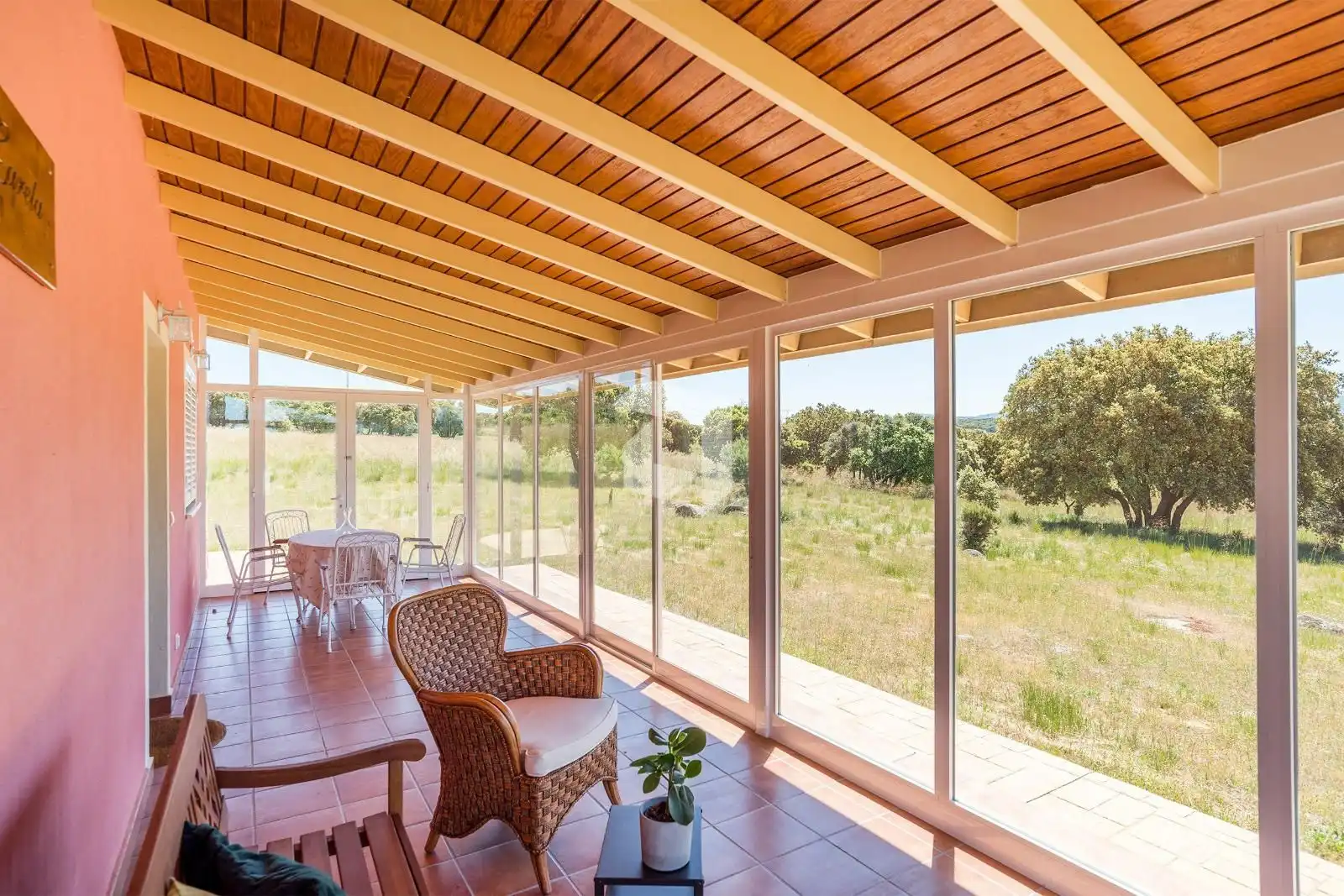 Terrasse von Haus oder Chalet zum Verkauf in Población de Arroyo mit Heizung, Terrasse und Möbliert