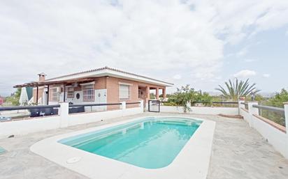 Piscina de Finca rústica en venda en Cártama amb Aire condicionat, Terrassa i Piscina