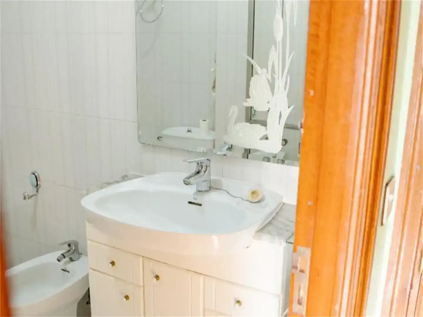 Baño de Piso en venta en Cistierna con Parquet, Trastero y Horno