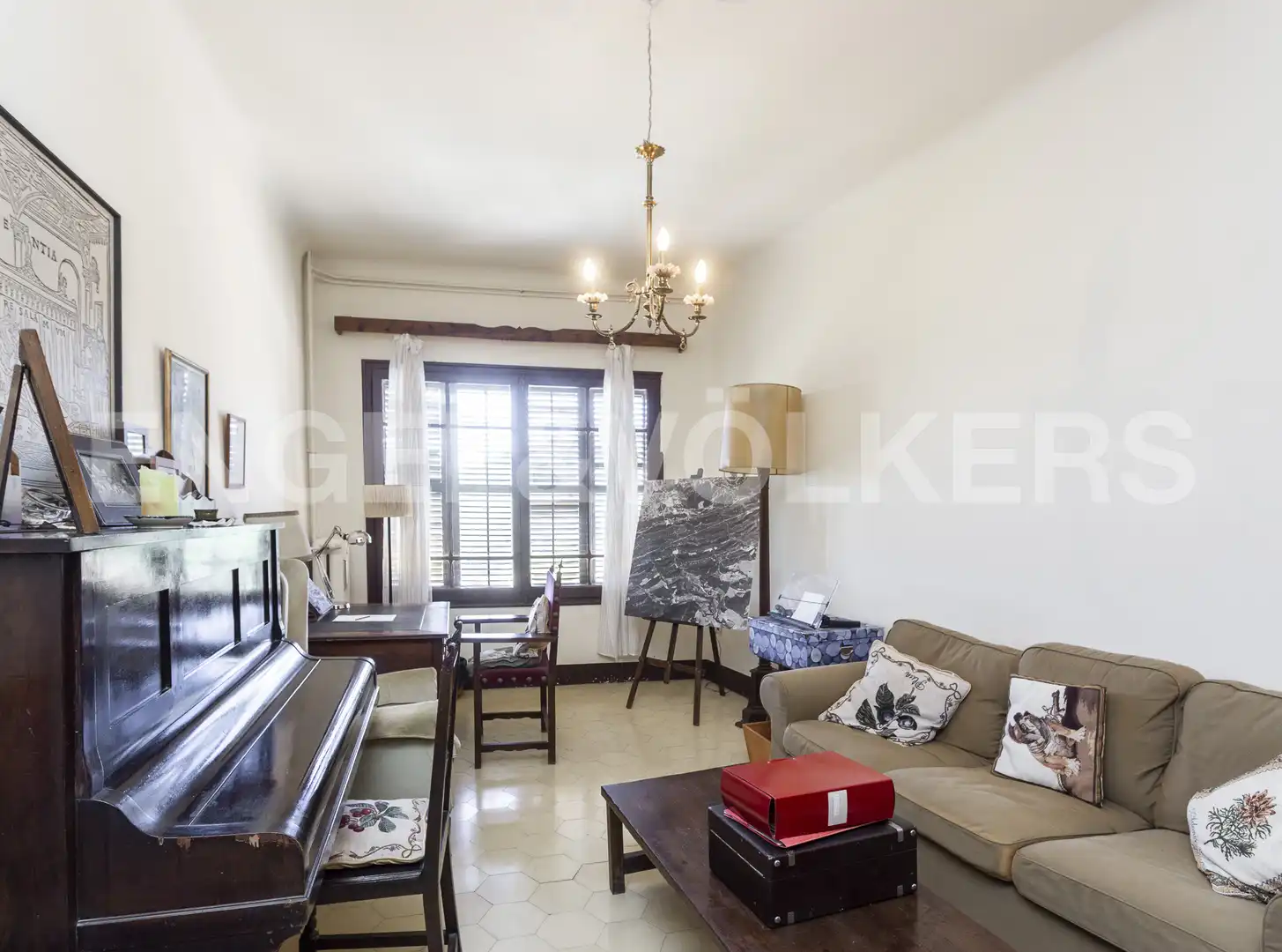 Sala d'estar de Finca rústica en venda en Santa Maria de Miralles amb Calefacció, Jardí privat i Traster