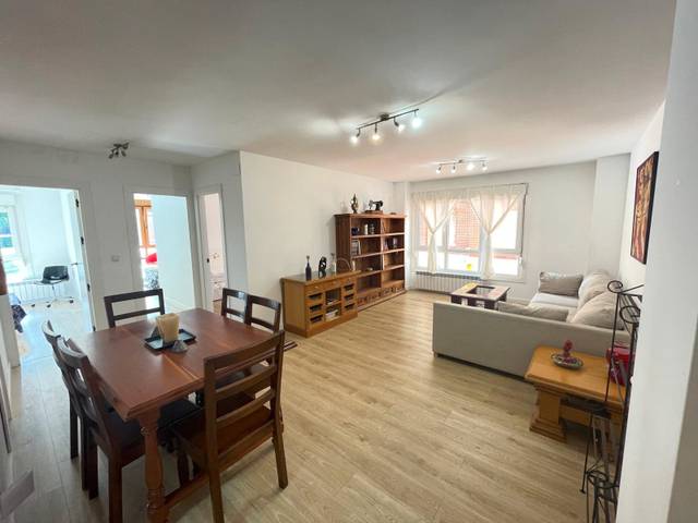 Piso en Venta en Avenida de los Castros, 143 en Los Castros