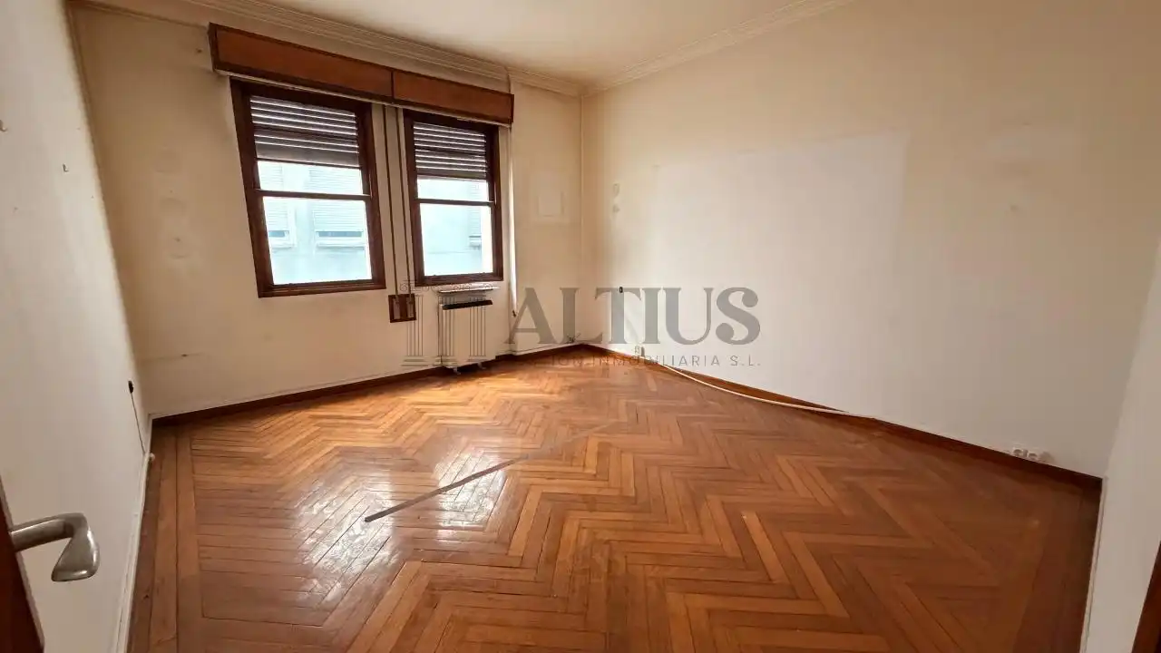 Bedroom of Flat for rent in Santiago de Compostela   with Heating