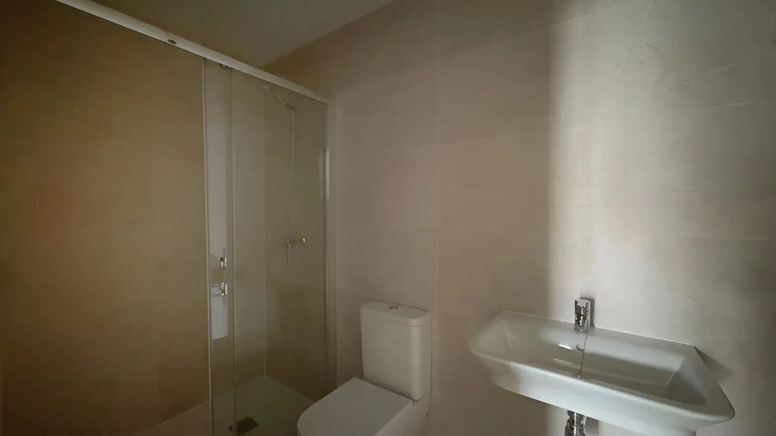 Apartament amb piscina en venda a Nueva Andalucía, imagen 17