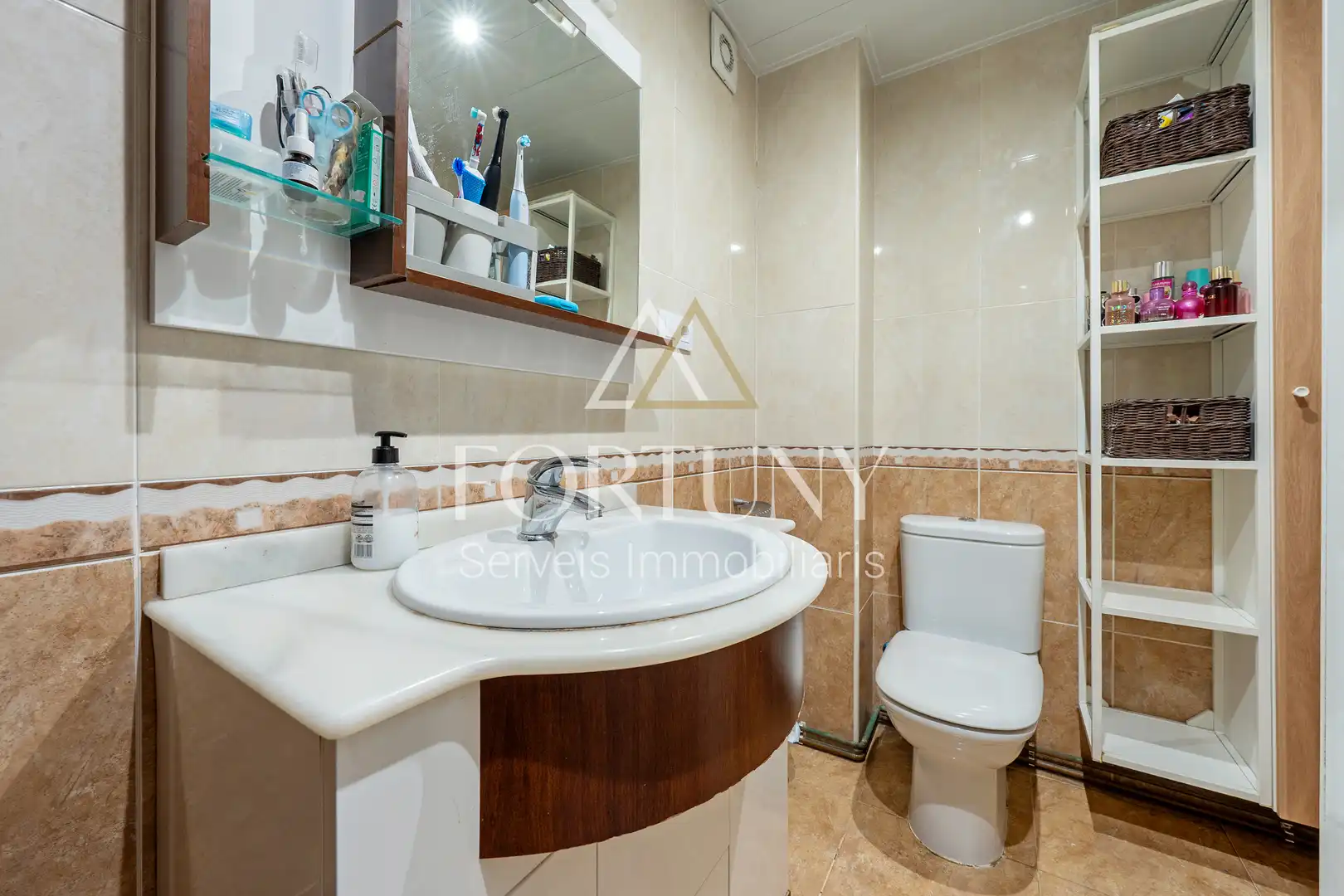 Baño de Piso en venta en Tarragona con Aire acondicionado y Balcón