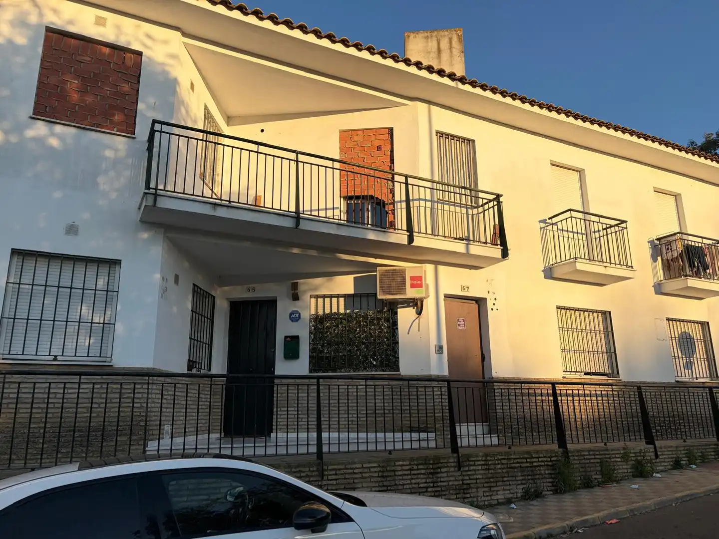 Außenansicht von Wohnung zum Verkauf in Coria del Río