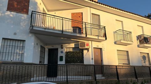 Foto 2 de Pis en venda a Calle Villamanrique, Coria del Río, Sevilla