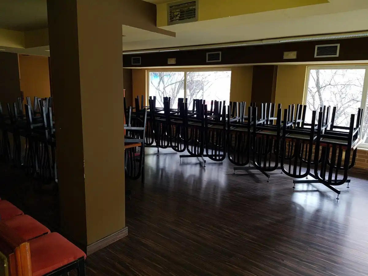 Comedor de Local en venta en Ponferrada con Aire acondicionado