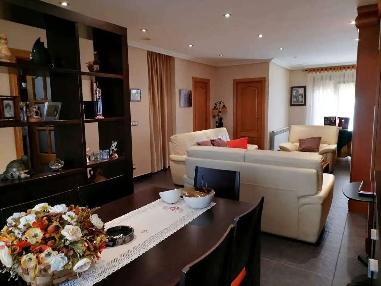 Living room of Detached homes for sale in Ciudad Rodrigo  with Parquet flooring, Terrace and Furnished