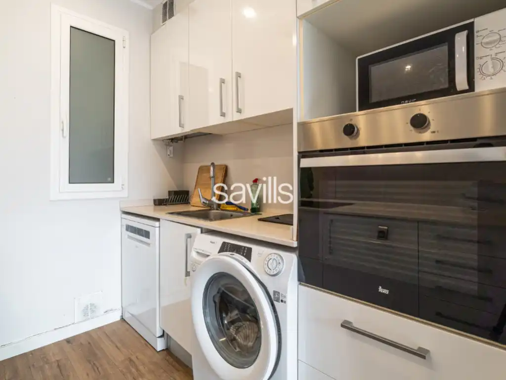 Cocina de Apartamento en venta en Barcelona