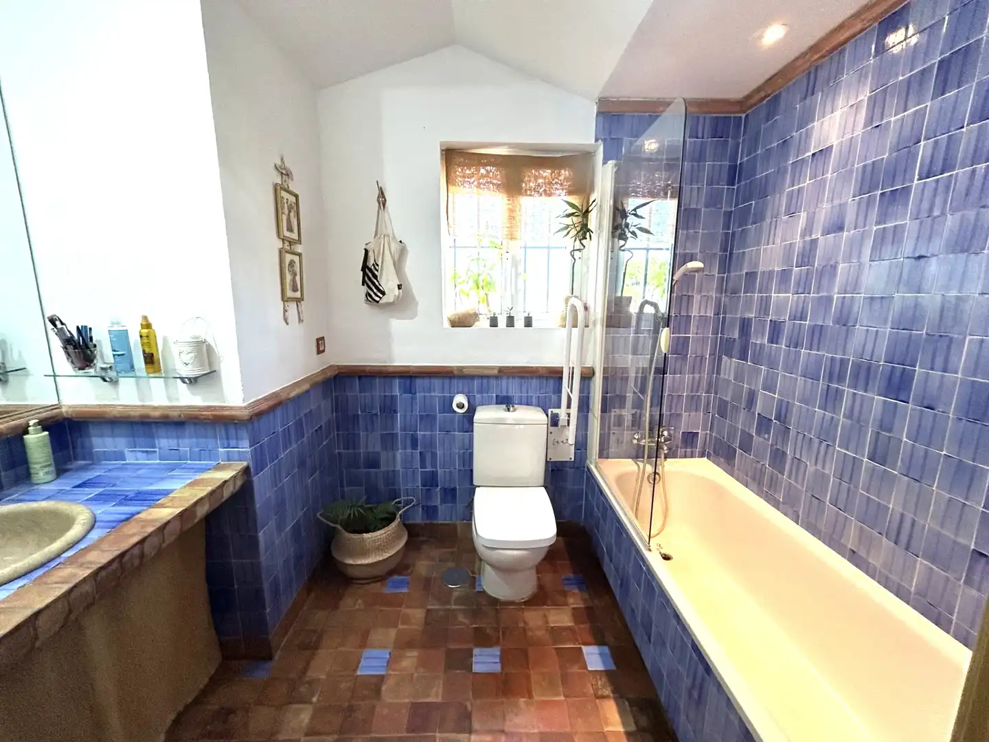 Badezimmer von Haus oder Chalet zum Verkauf in Alhaurín de la Torre mit Klimaanlage, Heizung und Privatgarten