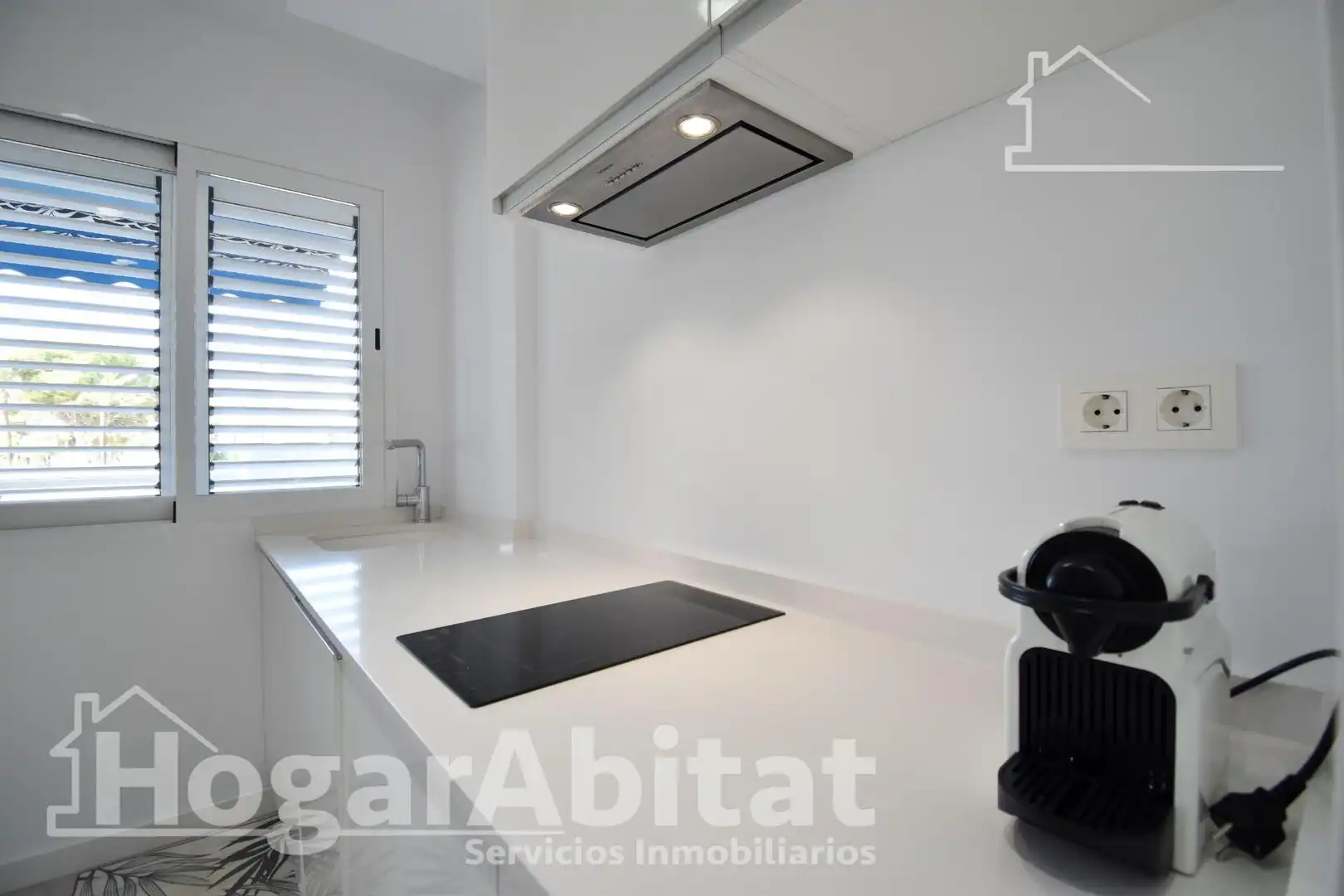 Kitchen of Flat for sale in Cullera  with Private garden, Terrace and Furnished