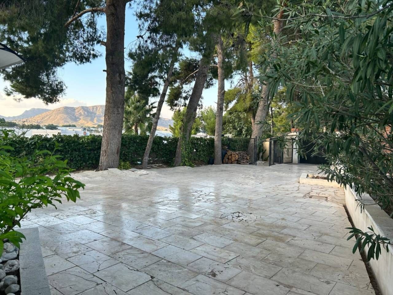 Jardí de Casa o xalet en venda en Elda amb Jardí privat, Terrassa i Piscina