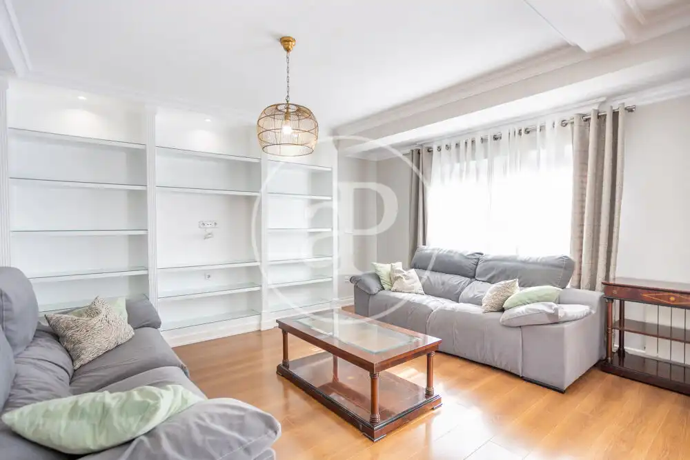 Fotografía del inmueble reportado: 2.200 €/mes — Mont-Olivet, Valencia