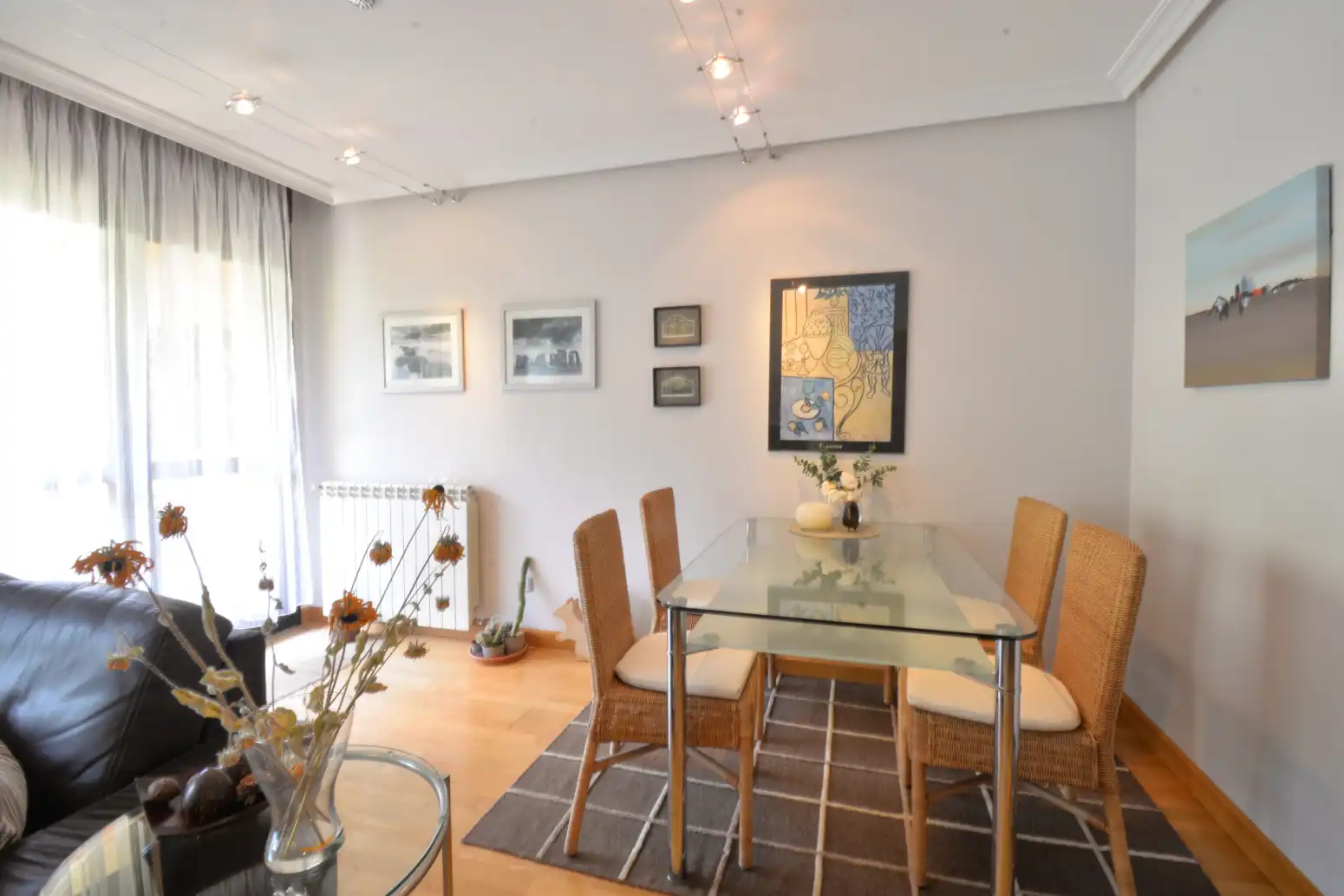 Comedor de Casa adosada en venta en Morcín con Calefacción, Jardín privado y Terraza
