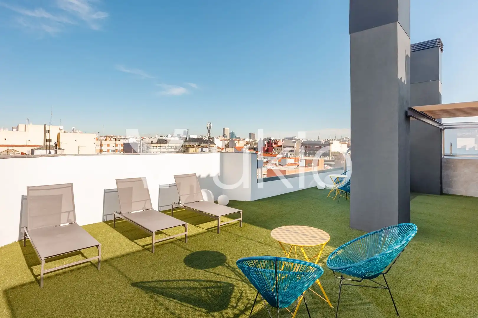 Terraza de Apartamento de alquiler en Madrid con Calefacción, Terraza y Amueblado