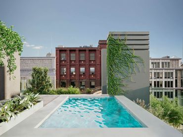 Flat with balcony for sale in Chamberí