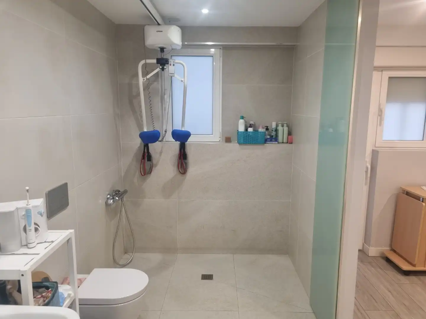Baño de Piso en venta en Burgos con Calefacción, Terraza y Trastero