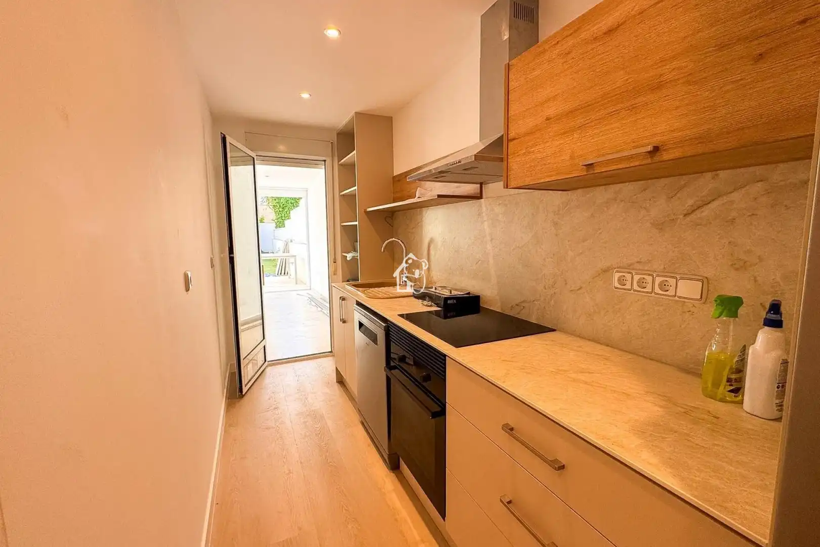 Detached homes for rent in Los Balcones - Los Altos