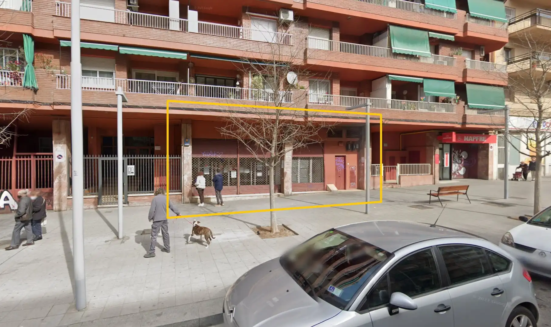 Vista exterior de Local de alquiler en Santa Coloma de Gramenet