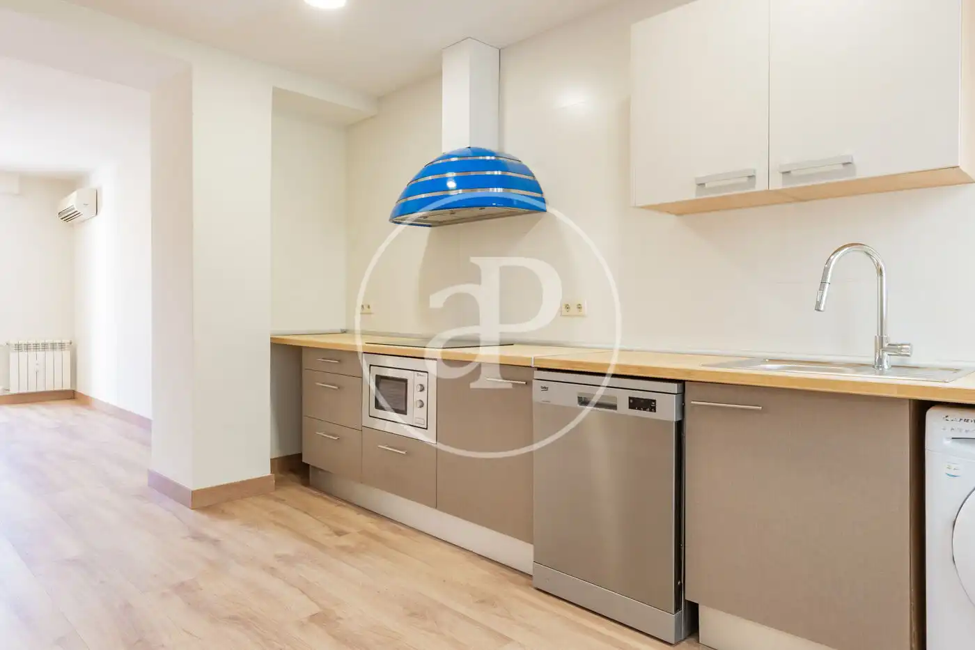 Küche von Wohnung zum Verkauf in Madrid mit Klimaanlage, Heizung und Terrasse