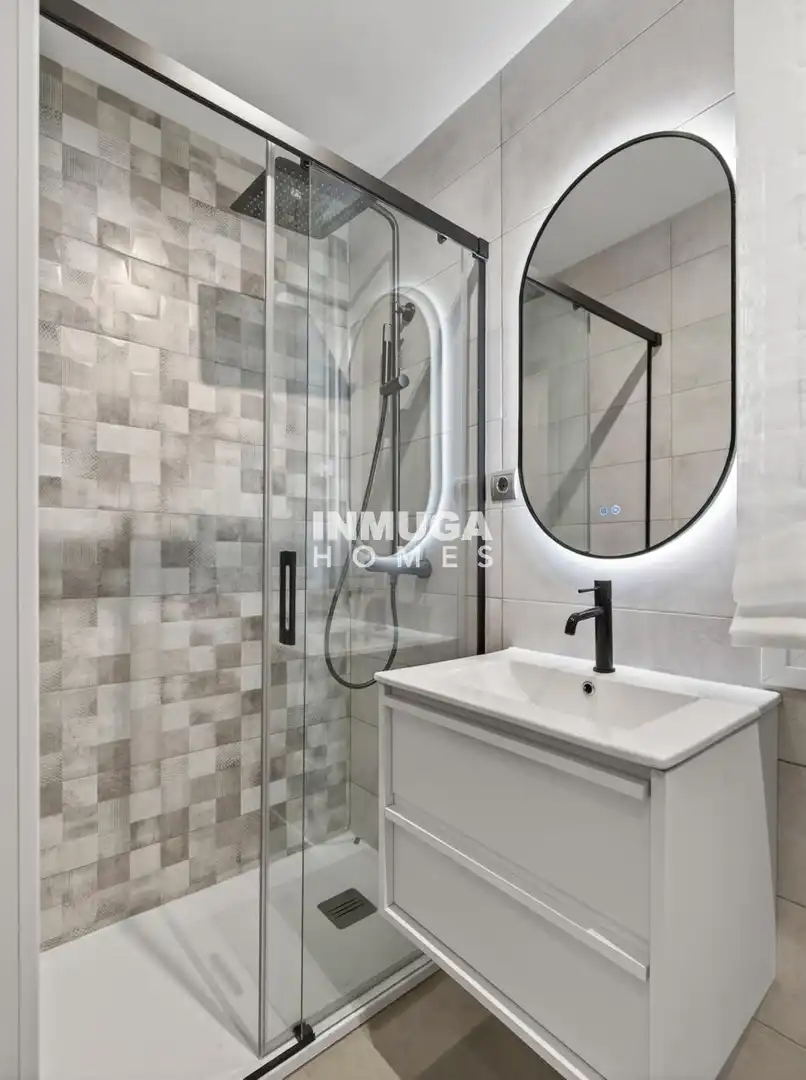 Baño de Piso en venta en Madrid con Aire acondicionado, Calefacción y Terraza