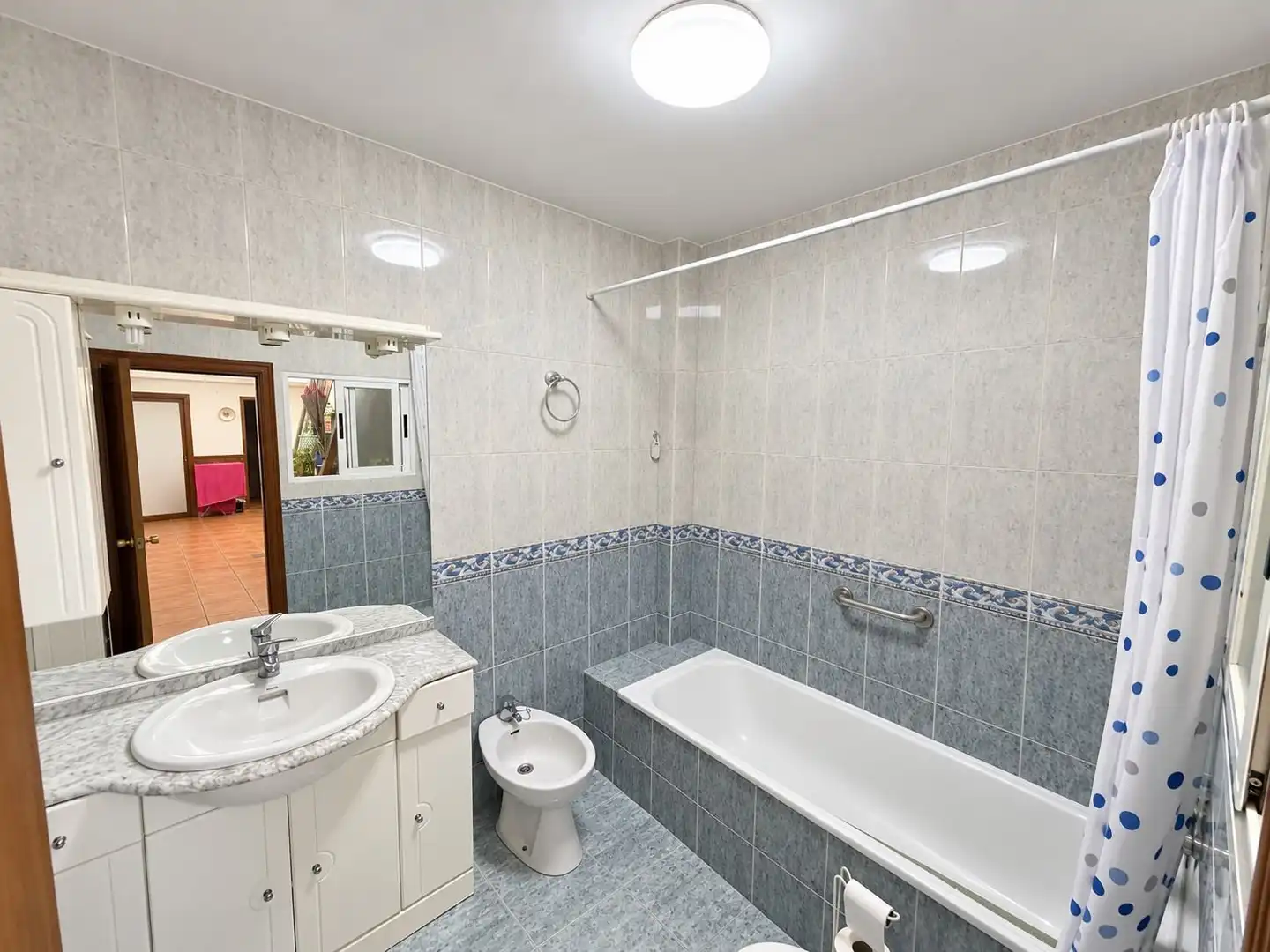 Bathroom of Houses for sale in Santa Fe, Granada
