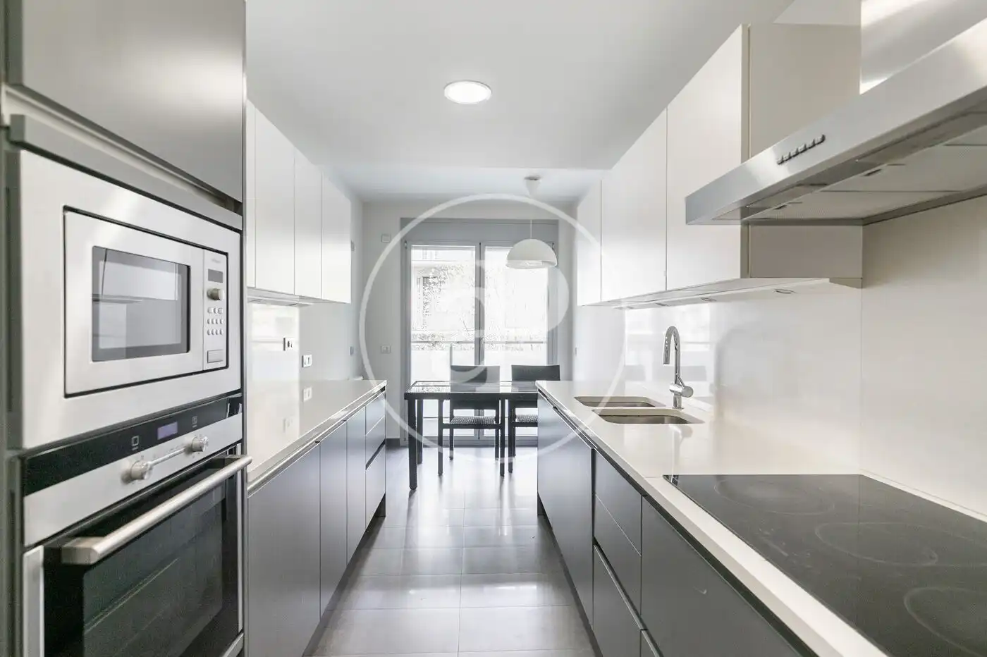 Kitchen of Flat for sale in Barcelona  with Air Conditioner, Heating and Terrace