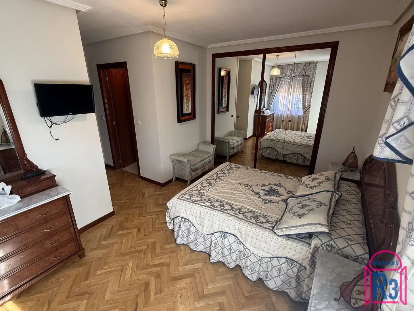 Bedroom of Flat for rent in Las Eras de Renueva