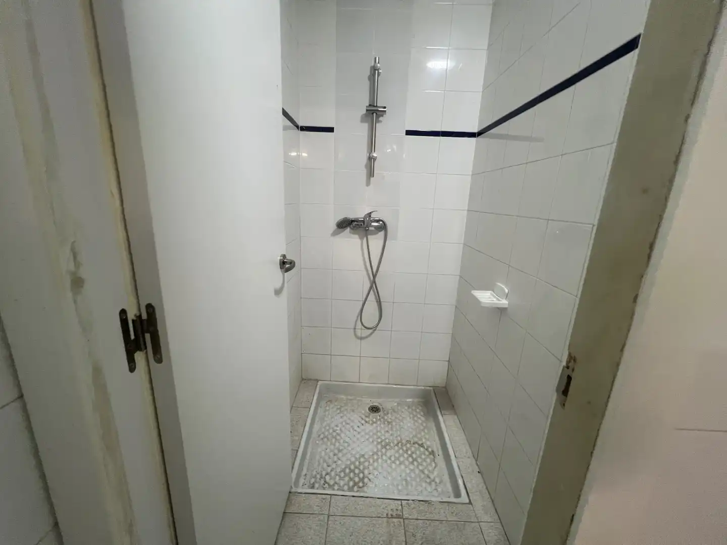 Badezimmer von Fabrikhallen zum Verkauf in Tarragona mit Alarm