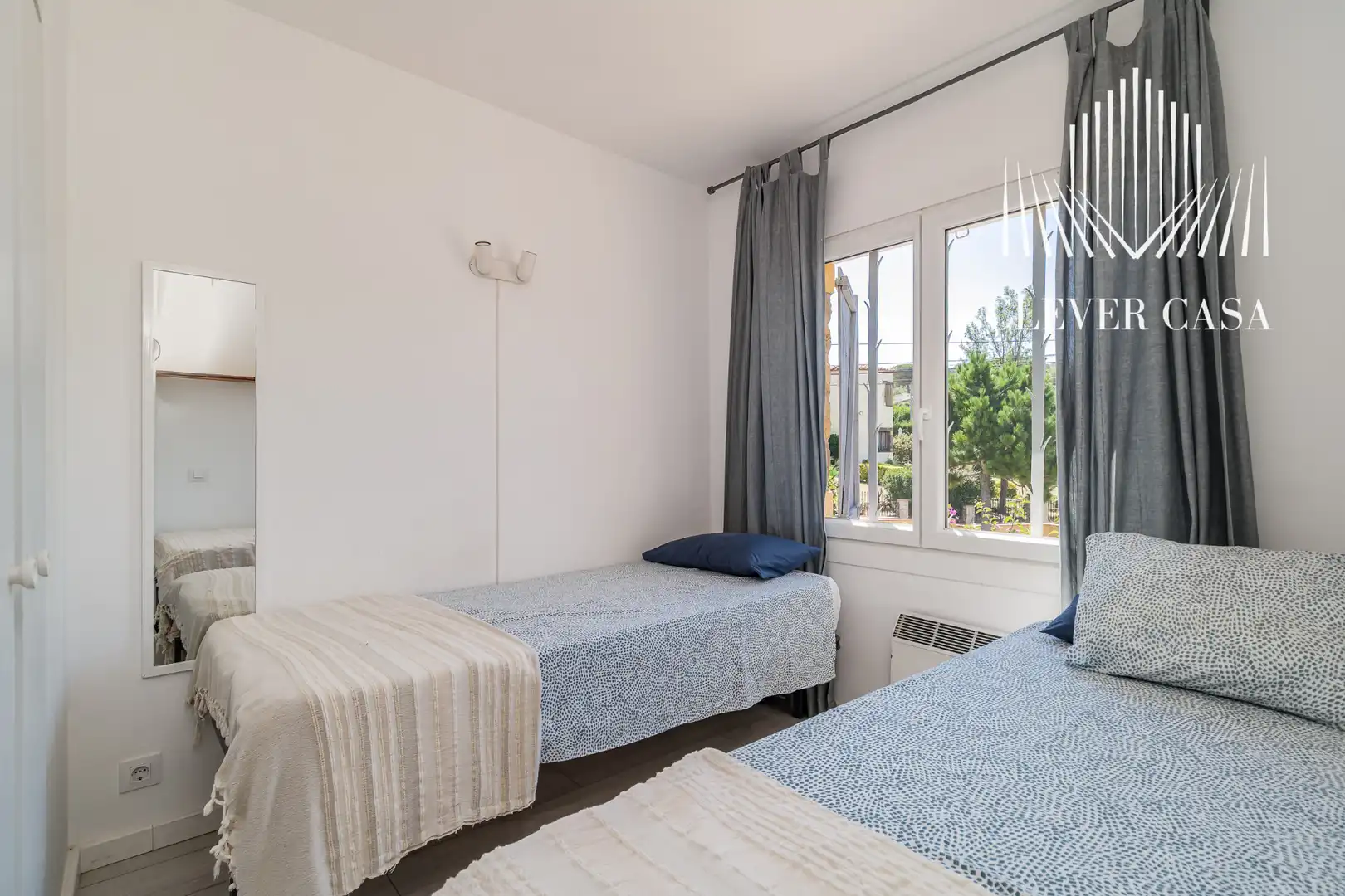 Habitación de Casa o chalet en venta en Calonge i Sant Antoni con Jardín privado, Parquet y Terraza