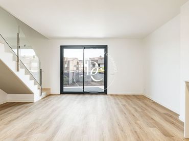 Appartamento di nuova costruzione con balcone in vendita a Centre