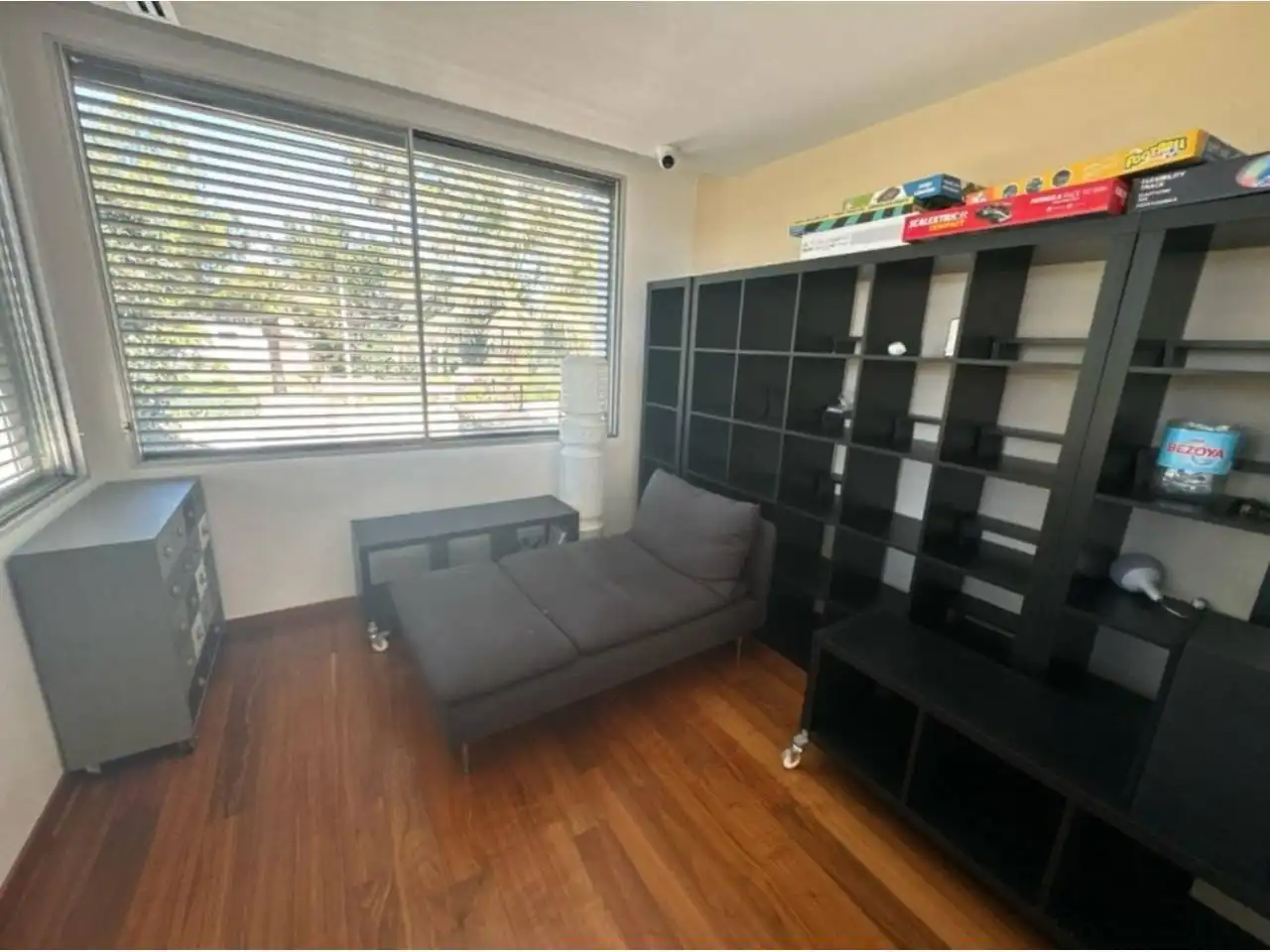 Sala d'estar de Casa o xalet en venda en Riba-roja de Túria amb Aire condicionat, Calefacció i Jardí privat