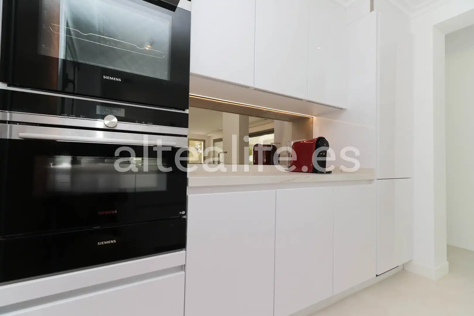 Cocina de Casa o chalet en venta en Altea con Aire acondicionado, Jardín privado y Terraza