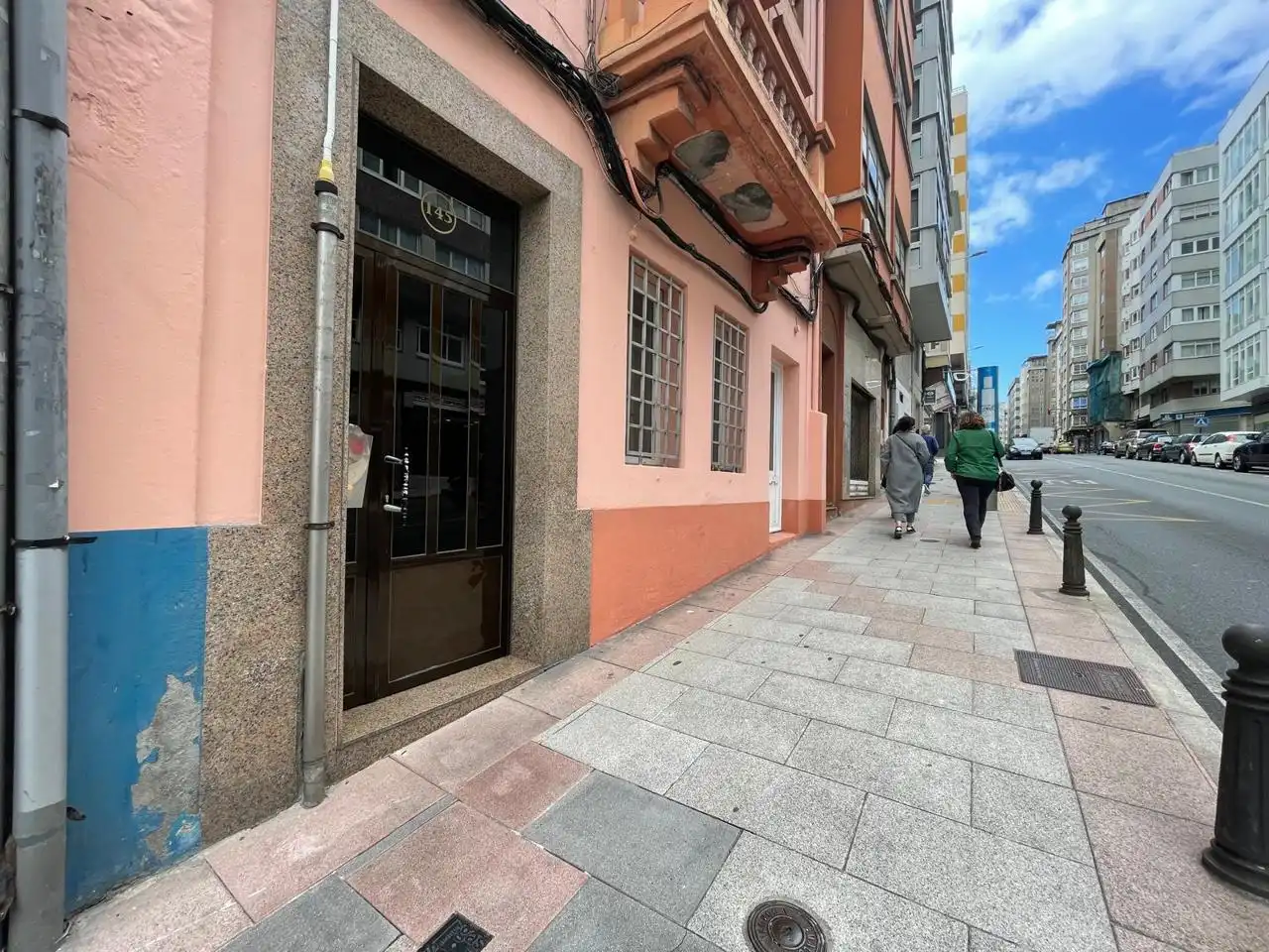 Ground floor for sale in Finisterre, Paseo de los Puentes - Santa Margarita